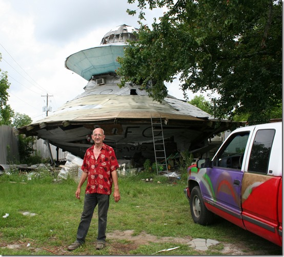 ufo-welcome-center-3